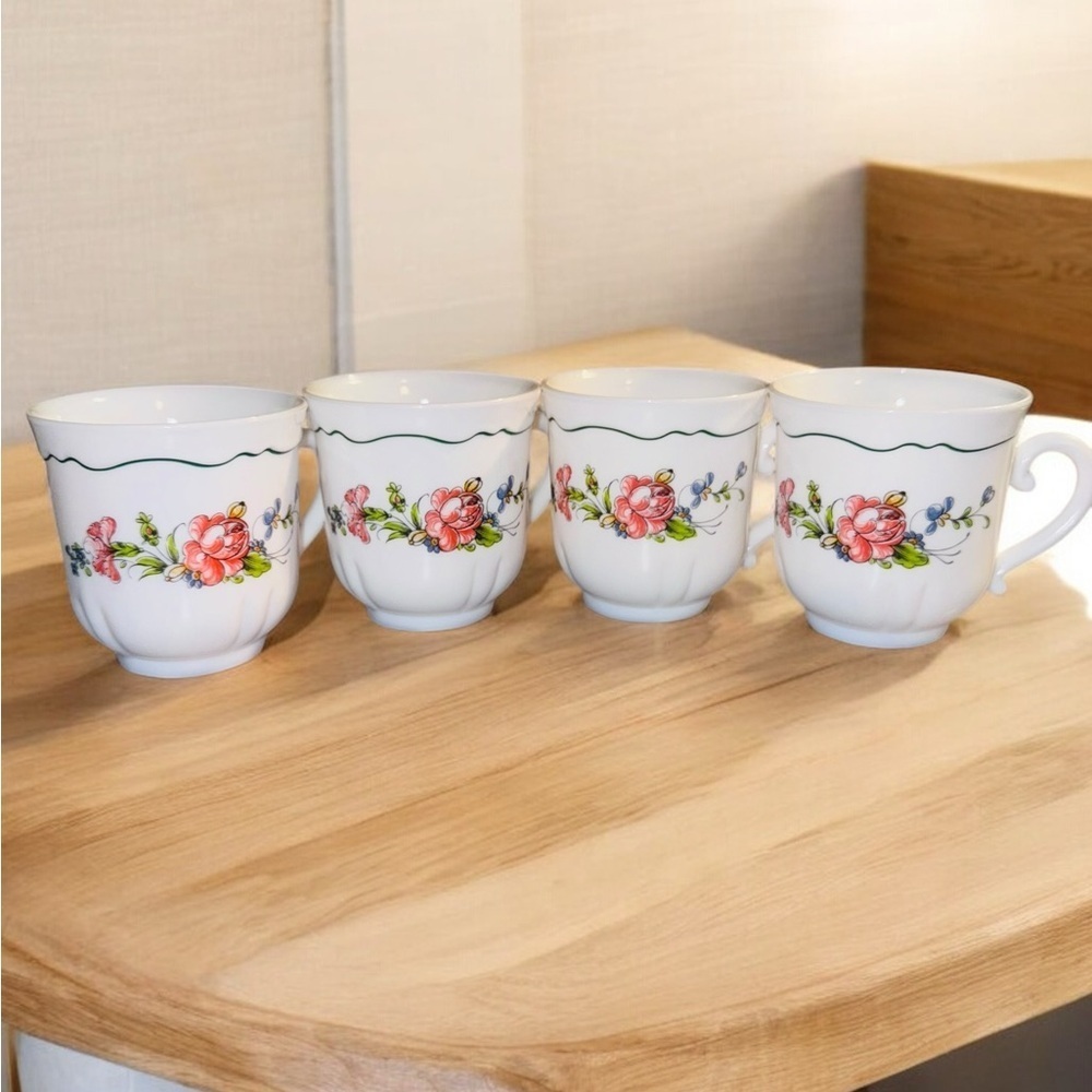 ARCOPAL FRANCE Coffee Tea CUPS Milk Glass Set Of 4 Apple Blossoms FLORAL Vtg